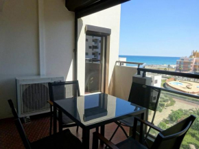 Appartement 2 pièces avec terrasse au bord de l'eau, parking, climatisation - FR-1-782-1